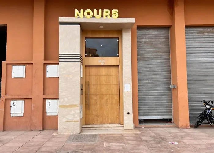 Nour ,5